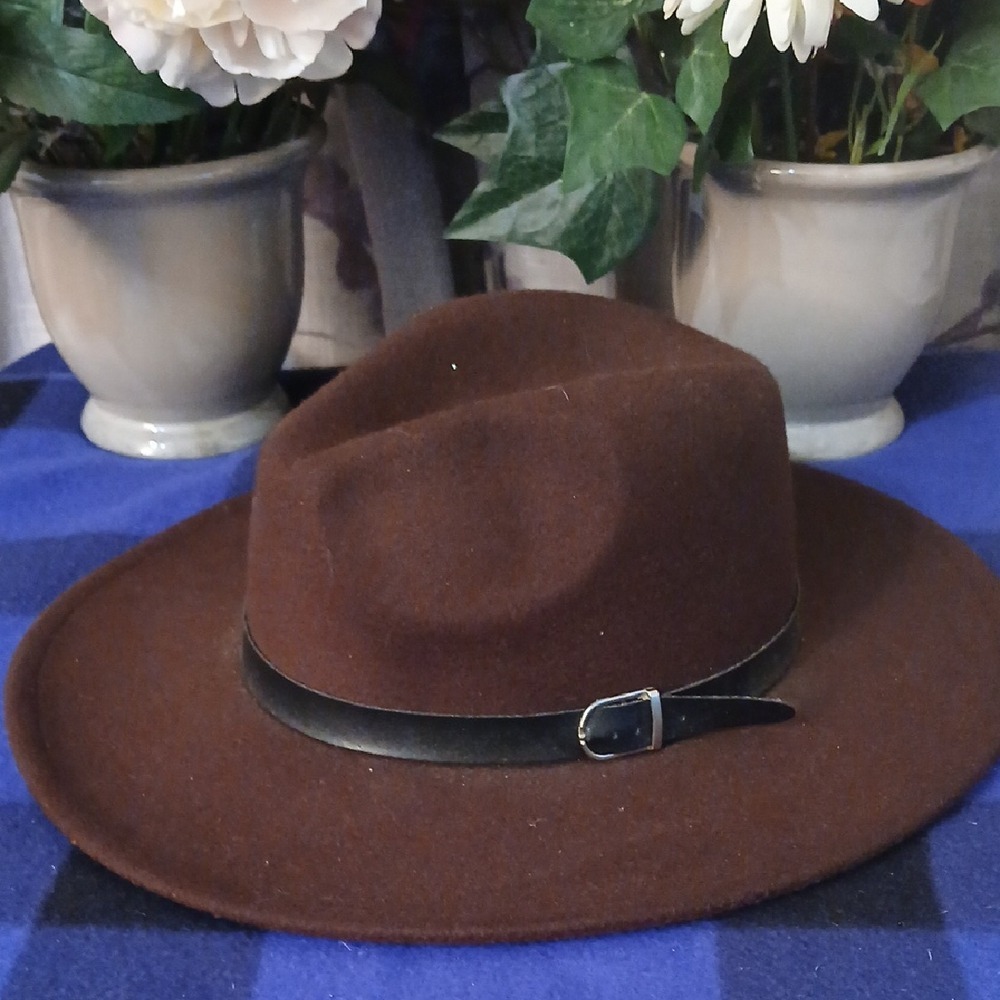 CG New York Dark Brown Hat with Black Ribbon